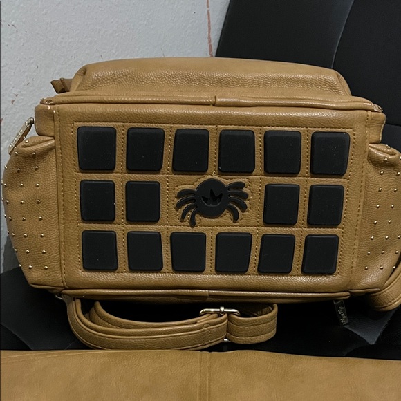 Itzy Ritzy Diaperbag Backpack - Picture 11 of 11